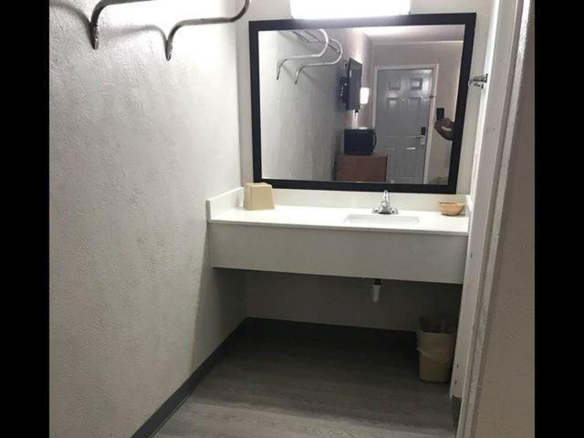 Executive Inn Kingsville Eksteriør billede
